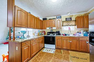 2128 Harvey Rd, Loris, SC 29569 - Photo 7