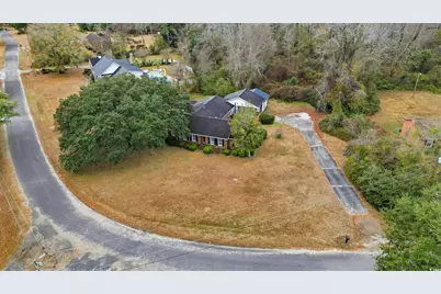 1359 Woodlands Dr., Kingstree, SC 29556 - Photo 3