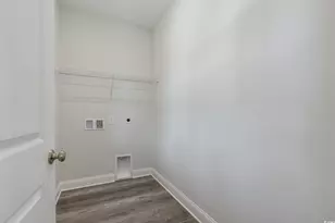 93 Seapine Dr, Pawleys Island, SC 29585 - Photo 13