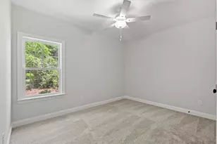 93 Seapine Dr, Pawleys Island, SC 29585 - Photo 5