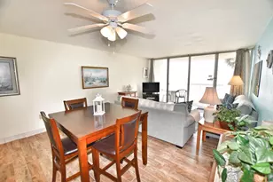 1012 N Waccamaw Dr, Garden City, SC 29576 - Photo 9