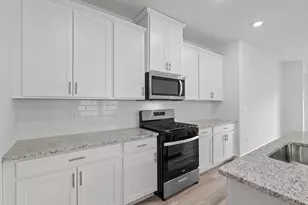 8233 Sparkle Dr, Longs, SC 29568 - Photo 7