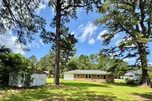 109 S Maple Ave, Andrews, SC 29510 - Photo 19