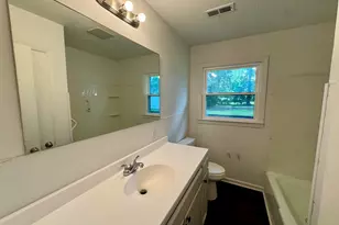 109 S Maple Ave, Andrews, SC 29510 - Photo 5