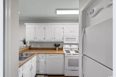 816 9th Ave. S #302-A, North Myrtle Beach, SC 29582 - Photo 5