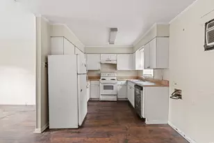 600 17th Ave N, Myrtle Beach, SC 29577 - Photo 9