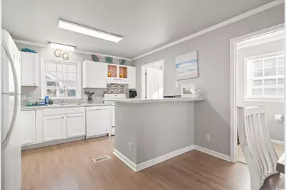 409 Knoll Ct., Myrtle Beach, SC 29588 - Photo 9