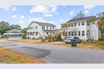 300 21st Ave. S, North Myrtle Beach, SC 29582 - Photo 3