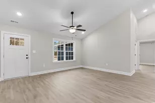 1635 Lake Cir, Loris, SC 29569 - Photo 13