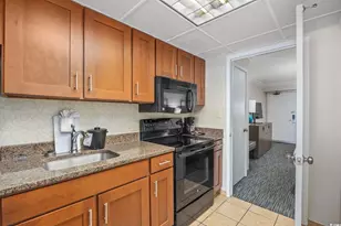 1105 S Ocean Blvd S, Myrtle Beach, SC 29577 - Photo 5