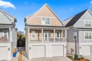 220 Gloucester Wy, Little River, SC 29566 - Photo 1