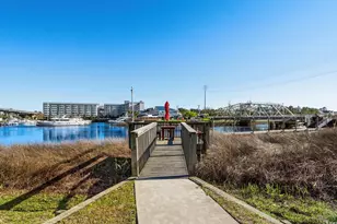 220 Gloucester Wy, Little River, SC 29566 - Photo 35