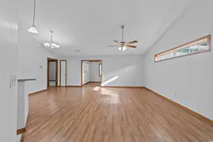 929 Woodberry Pl, Murrells Inlet, SC 29576 - Photo 9