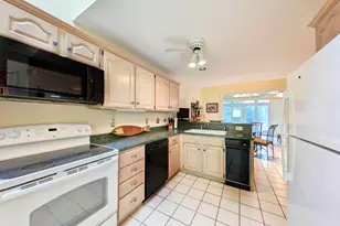 37 Winged Foot Ct, Pawleys Island, SC 29585 - Photo 19