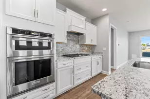 3052 Hannon Dr, Myrtle Beach, SC 29579 - Photo 7