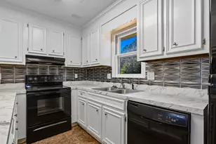 305 Watson St, Conway, SC 29527 - Photo 11