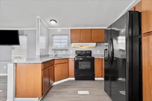 1049 Sawyer Rd, Marion, SC 29571 - Photo 15