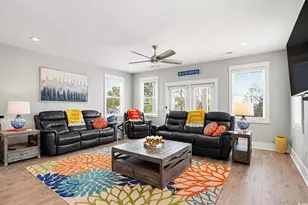 695 Elizabeth Dr, Garden City, SC 29576 - Photo 7