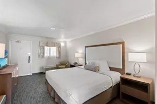 1105 S Ocean Blvd, Myrtle Beach, SC 29577 - Photo 13