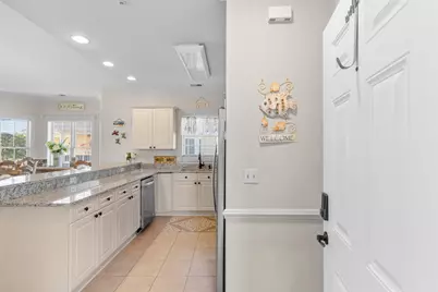 4894 Luster Leaf Circle #405, Myrtle Beach, SC 29577 - Photo 3