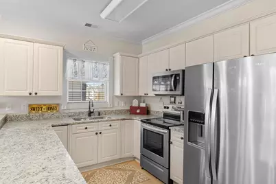 4894 Luster Leaf Circle #405, Myrtle Beach, SC 29577 - Photo 5