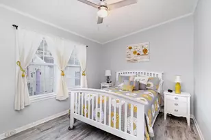 706 Oliver Dr, Garden City, SC 29576 - Photo 17