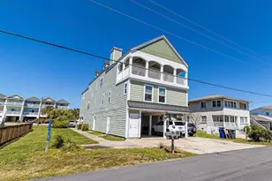 1511 Holly Dr, North Myrtle Beach, SC 29582 - Photo 1