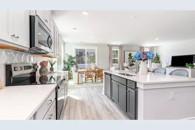 7058 Cinnamon Dr, Conway, SC 29526 - Photo 9