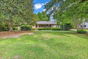 1305 Forest View Rd, Conway, SC 29526 - Photo 1