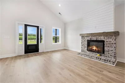 1124 Merritt Rd, Conway, SC 29526 - Photo 7