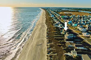 887 Ocean Blvd, Holden Beach, NC 28462 - Photo 3