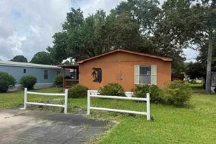 19 Poolside Dr, Murrells Inlet, SC 29576 - Photo 1