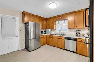 707 Anne St, North Myrtle Beach, SC 29582 - Photo 9