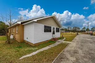 9300 Lake Swamp Rd, Nichols, SC 29581 - Photo 27