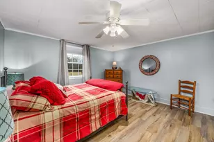 9300 Lake Swamp Rd, Nichols, SC 29581 - Photo 9