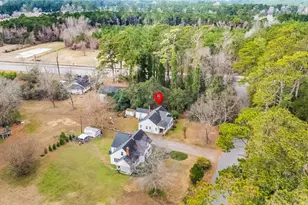 102 Sandwall Dr, Tabor City, NC 28463 - Photo 3