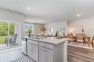 394 Glade Ct, Loris, SC 29569 - Photo 7