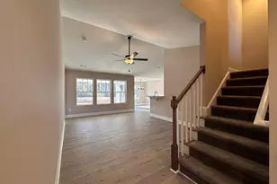 327 Gravel Hill Ct, Conway, SC 29526 - Photo 3