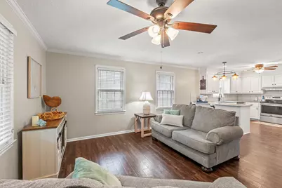 208 Bethea St, Latta, SC 29565 - Photo 7