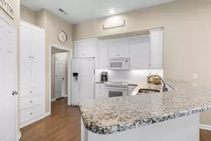 119 Mackinley Cir, Pawleys Island, SC 29585 - Photo 9