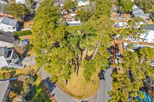 510 Juniper Dr, Surfside Beach, SC 29575 - Photo 5