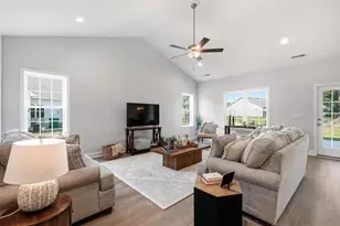 302 Chaff Ct, Georgetown, SC 29440 - Photo 3