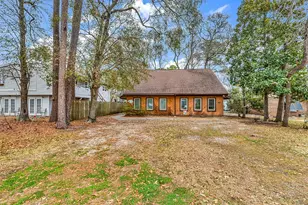 724 Juniper Dr, Surfside Beach, SC 29575 - Photo 3