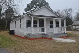 815 N Congdon St, Georgetown, SC 29440 - Photo 3
