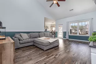 604 McClain Farm Ct, Conway, SC 29526 - Photo 5