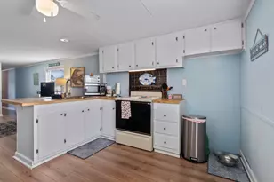 808 Waterway Dr, North Myrtle Beach, SC 29582 - Photo 7