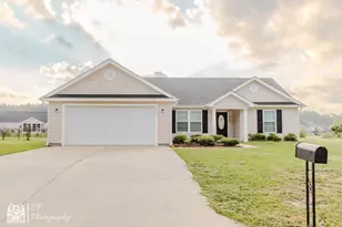 246 Macarthur Dr, Conway, SC 29527 - Photo 1