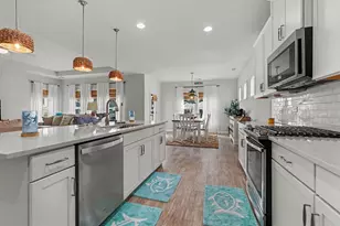 330 Splendor Cir, Murrells Inlet, SC 29576 - Photo 15