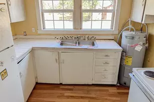 615 Palm St, Georgetown, SC 29440 - Photo 9