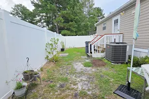 989 Jamestown Rd, Conway, SC 29526 - Photo 3